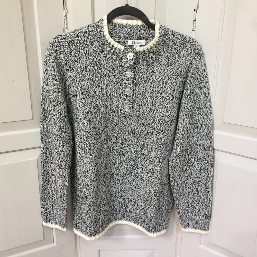 The Tog Shop Black & Gray Pullover Sweater
